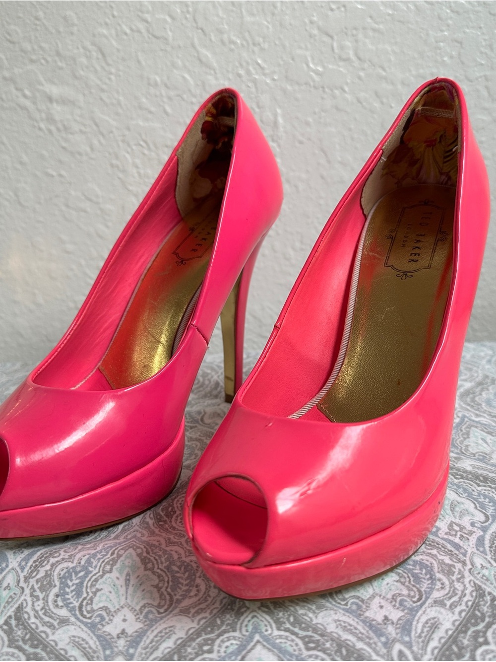 Ted Baker London SVANA 5 Vibrant Pink Peep-Toe Platform Pumps (8)
